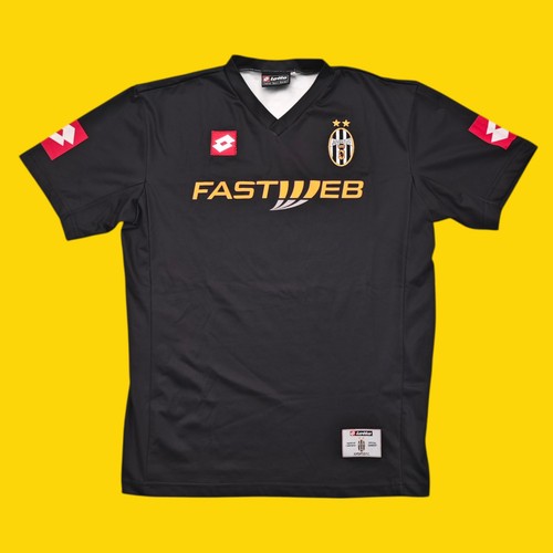 Juventus 2001 2002 lotto - 2001, away