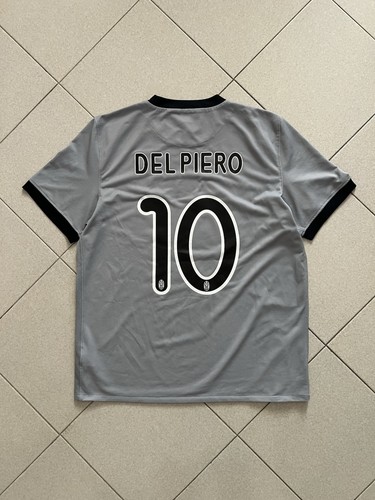 Juventus 2009 away shirt - away,